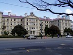 This building is another landmark in Wellington, the Old Government Building which is across the road from the Beehive. The law school of Victoria University is housed here and the right-hand wing contains the law library, where Karen spent many an hour looking up books to help with her commercial law essays! The building is the largest all-wooden structure in the southern hemisphere and was extensively renovated several years ago. It really is just as beautiful inside as out.