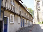 Near the very grand church was this row of ever-decreasing houses.  Honestly even Karen would have to bend down to enter the last of the front doors in the line!!