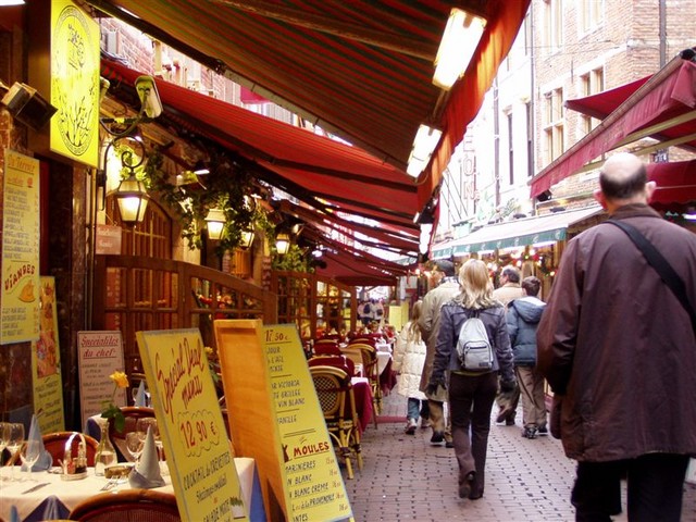 A closer view of Rue de Bouchers restaurants.  There are often people standing outside trying to convince you to dine there but we weren't sucked in one bit.  It helped that we'd just had a lovely baguette that was exceptionally cheap for lunch!