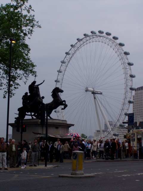 Old London meet New London!