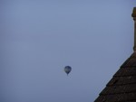 On maximum zoom for the camera we spotted this ballon flight from the kitchen window.  You see these quite often during good weather.