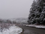 More snowy countryside near Shelve.