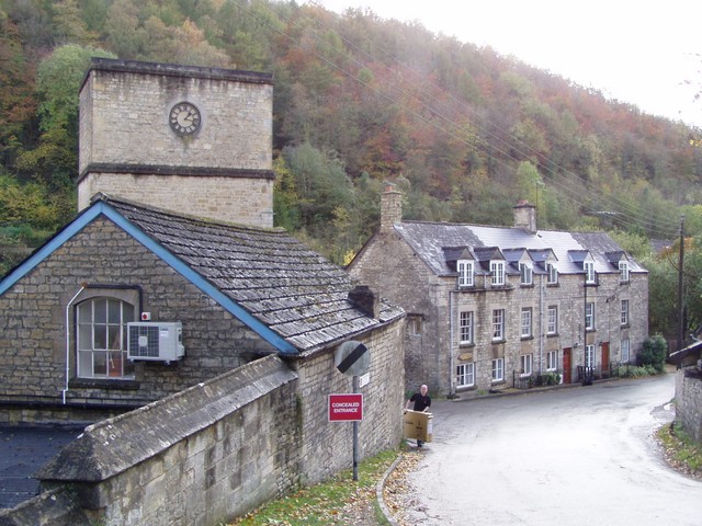 This is just down the lane from where we work.  Thought you might like to see a bit of the scenery.....